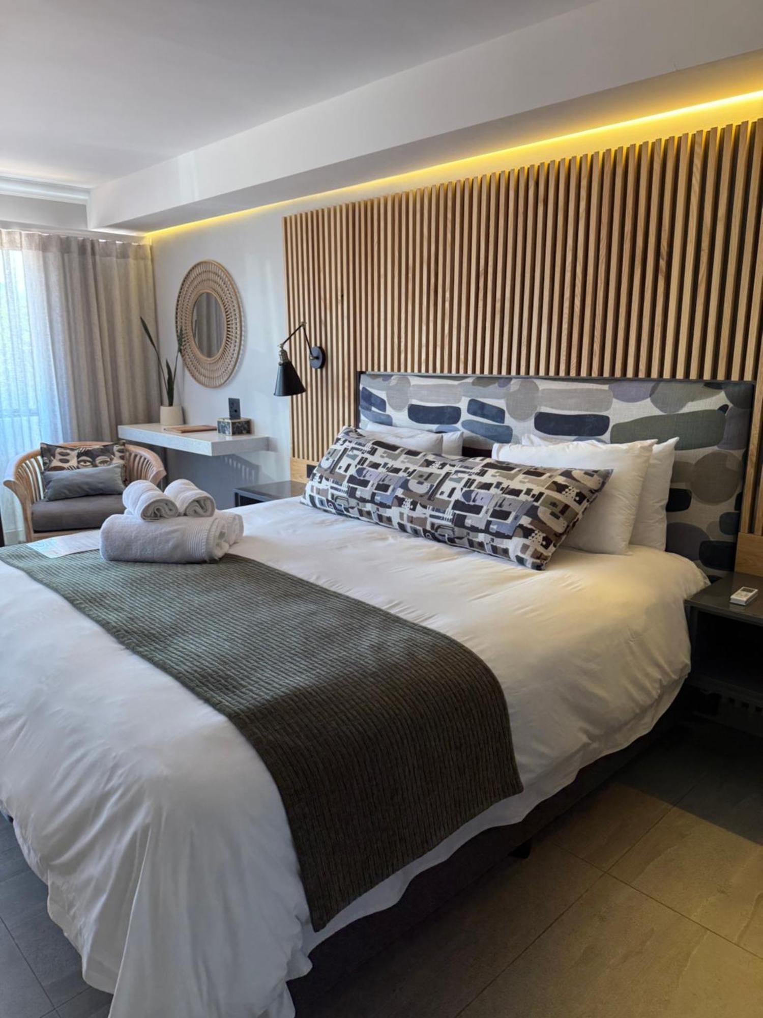 Dolphin Dunes Guesthouse Уилдернесс Экстерьер фото